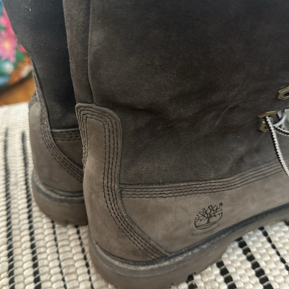 Boots - Picture 14 of 15